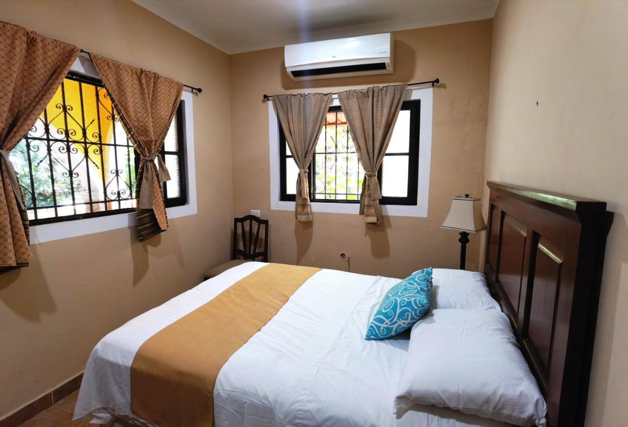 Casa De Abuelos - Joya Colonial * Merida